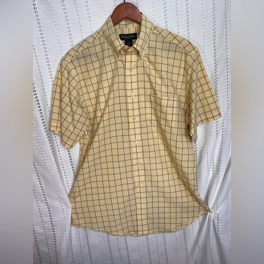 Brooks Brothers Yellow Plaid Casual Shirt Size Medium